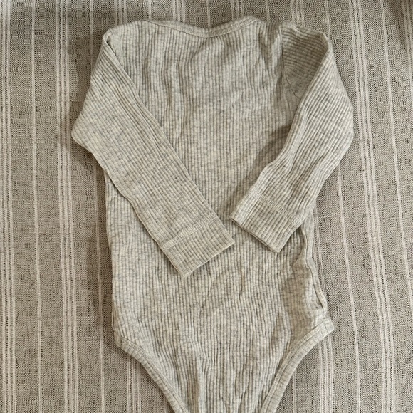 Jamie Kay Bodysuit - Picture 4 of 5